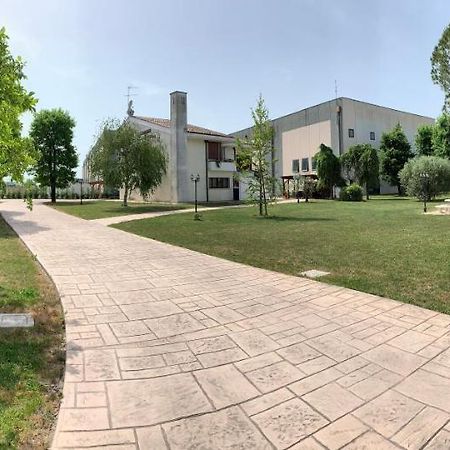 Отель Locanda L'Officina Ceggia Экстерьер фото