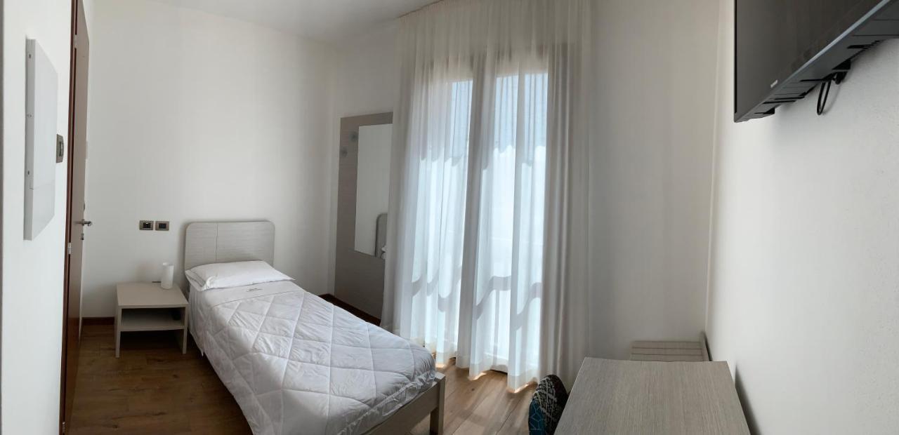 Отель Locanda L'Officina Ceggia Экстерьер фото